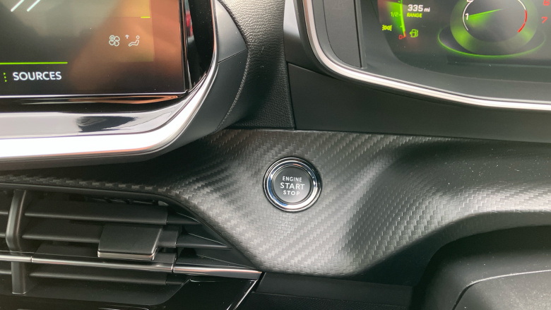 Peugeot 208 1.2 PureTech 100 GT Premium 5dr Petrol Hatchback